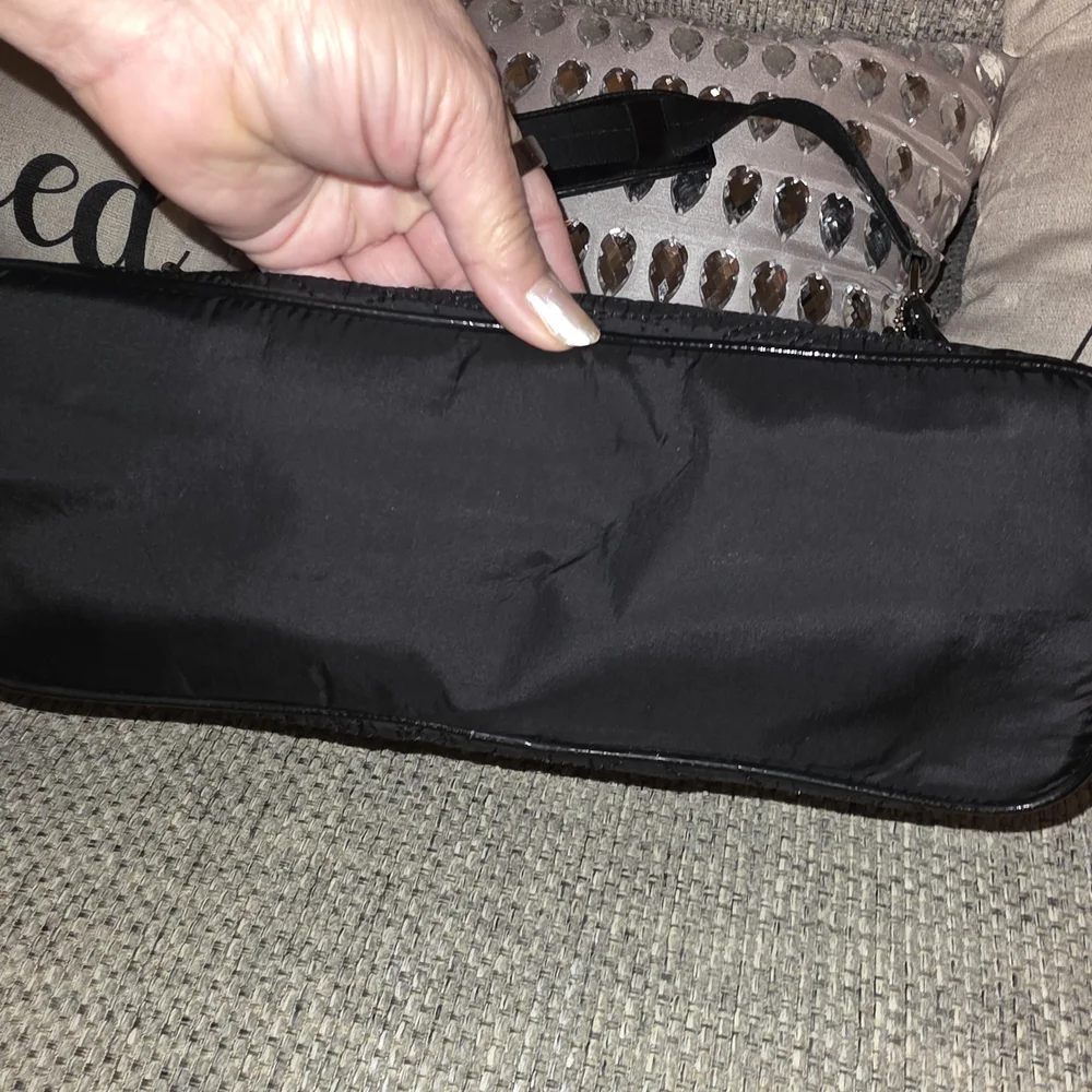 Coach Black Shoulder Bag - Picture 5 of 10
